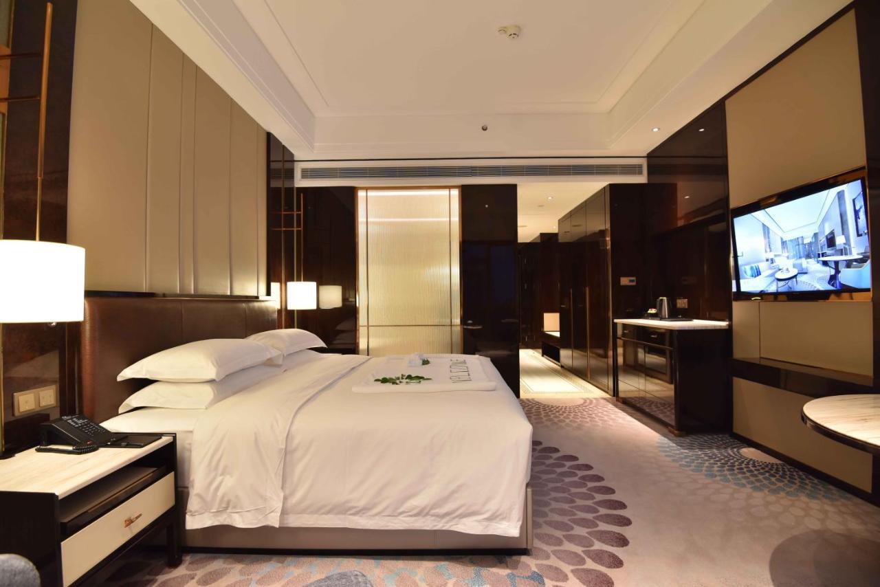 Vignette Collection Haikou Yatter Hotel By Ihg Exterior photo